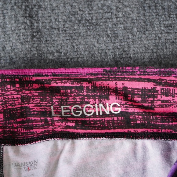 Danskin Ombre Stripe Active Leggings Capri Ruched Cropped Workout Athleisure 2X - Picture 2 of 9